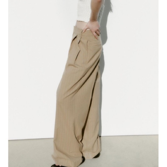 Zara Tan White Pinstripe Medium Waisted Mid Rise Wide Leg Pants Trousers - Picture 6 of 13